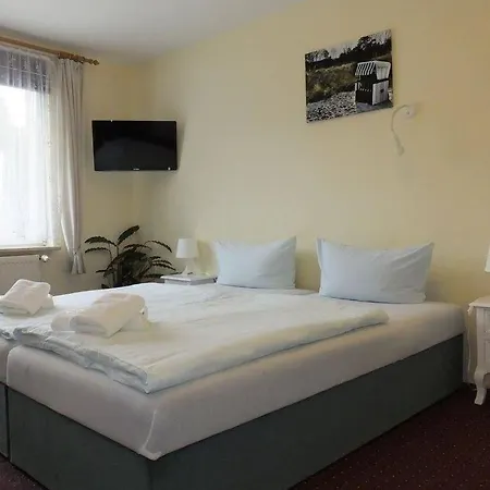 Rabe Haus Retzi Rabe Гостевой дом